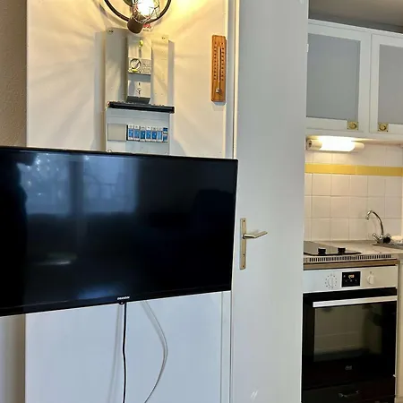 Maison Cosy Climatisee Avec Terrasse Et Parking Prive - Cap D'agde - Fr-1-249-431 * Agde