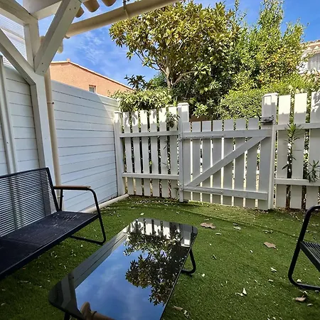 Maison Cosy Climatisee Avec Terrasse Et Parking Prive - Cap D'agde - Fr-1-249-431