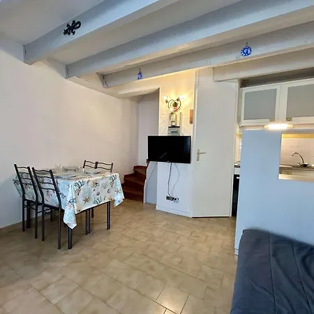 Maison Cosy Climatisee Avec Terrasse Et Parking Prive - Cap D'agde - Fr-1-249-431 * Agde
